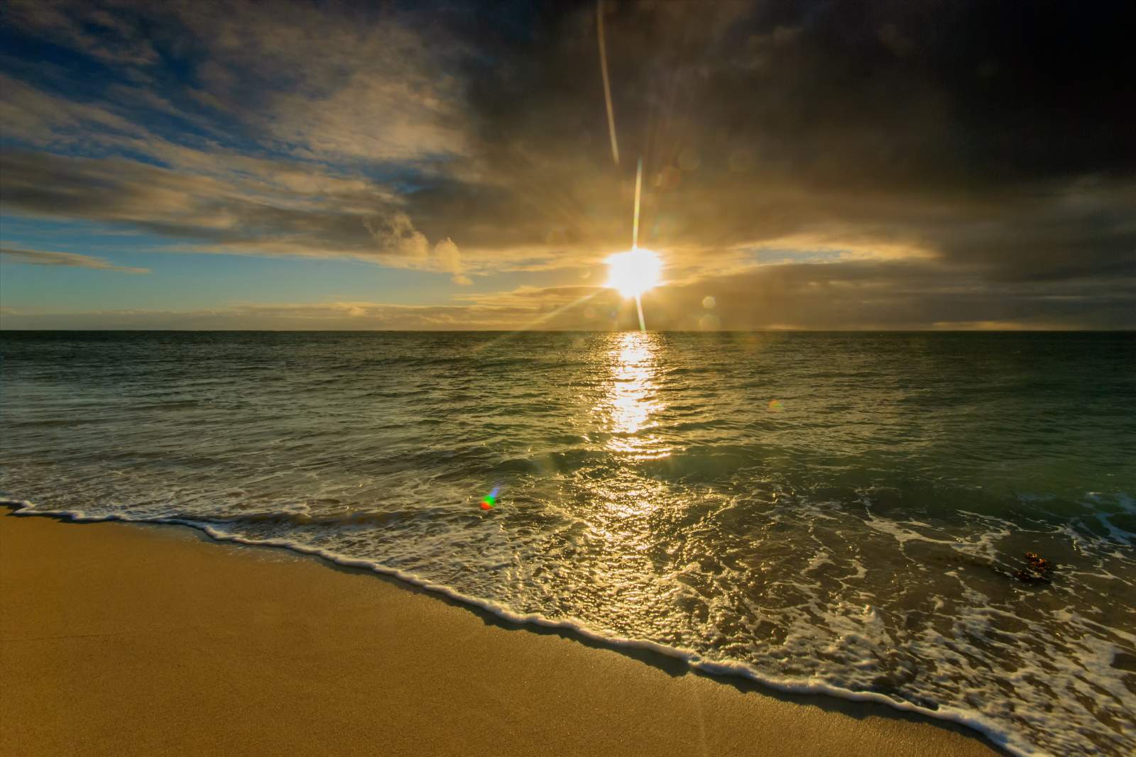 Sunrise in Cagbalete